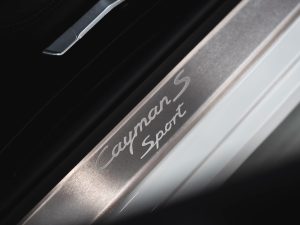 Porsche Cayman Comp images-29