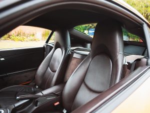 Porsche Cayman S Orange-08