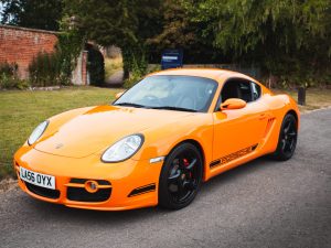 Porsche Cayman S Orange-21