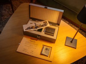 REC Lotus 98T4_ (15)